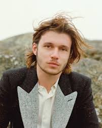 Members of R.E.M., Black Crowes, and Screaming Trees Form Supergroup  Silverlites, Unveil Debut Single: Stream