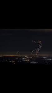 At night, the images of iron dome are even more spectacular. Israeli Iron Dome In Action Night Pic Pics