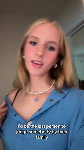 roach (@user3159980519)