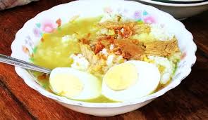 500 gr babat sapi 1,2 lt air 80 ml minyak goreng 2 batang daun bawang (iris kasar) bumbu halus. 15 Resep Soto Daging Spesial Mulai Soto Daging Madura Sampai Soto Betawi Merdeka Com
