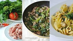 Scolare la pasta e amalgamare con il condimento. Pasta Con Ragu Di Salsiccia E Cime Di Rapa Ricetta Con Foto Passo Passo
