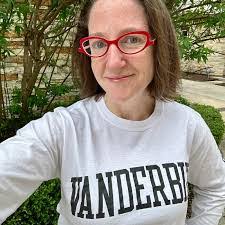 Jillian Morales's Instagram, Twitter & Facebook