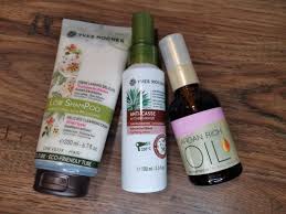 Que ce toucher soit siliconé ne semblait pas du tout poser souci dans le sens que. Yves Rocher Low Shampoo Serum Beauty Personal Care Hair On Carousell