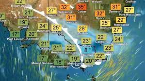 Heavy Showers To Batter Australia S East Coast This Weekend Bringing Thunderstorms And 50mm Of Rain Daily Mail Online