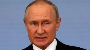 Prince William sends Kate flowers and a card as couple celebrate  Valentine's Day 7,900 miles apart