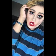 Luna Ray (@josevonvanity)