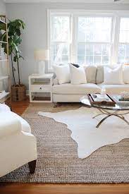 3 Simple Tips For Using Area Rugs In Rental Decor Sources For Affordable Area Rugs The Crazy Craft La Rugs In Living Room Living Room Diy Rental Decorating