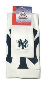 How have be made this buying guide? Mlb New York Yankees Kitchen Towel Combo Buy Online In Bahamas At Bahamas Desertcart Com Productid 1894948