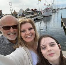 We had a ball seeing Earth Wind and Fire and Lionel Richie in concert! And  loved seeing them after the show