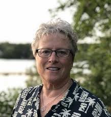 Stephanie Jepsen's Instagram, Twitter & Facebook