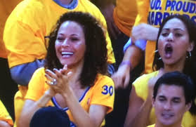 Steph curry brought fire in the fourth quarter of sunday night's game 5. Photos Steph Curry Mom Sonya Curry Video Celebrating 3 Blacksportsonline