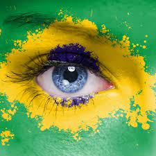 Fotos de Pessoa bandeira brasil, Imagens de Pessoa bandeira brasil sem  royalties | Depositphotos