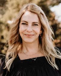 Find Therapists and Psychologists in Valley Village, CA