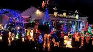 7 Spectacular Christmas Lights Around Rochester Day Trips Around Rochester Ny Day Trips Holiday Lights Christmas Lights