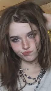 I can digest this bubblegum 🫦, #quinnfrazier #aesthetic #explore  #beautiful #elliewilliams #tlou #cosplaygirl #girl