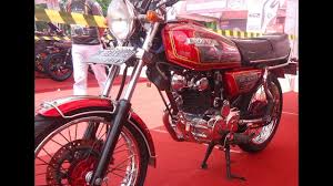 Sementara itu motor ini juga dibekali dengan desain kenalpot yang lebih dinamis serta mampu mengeluarkan suara. Kumpulan Foto Modifikasi Motor Gl 100 Modern
