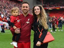 La viuda del futbolista Diogo Jota, sumida en "un dolor indescriptible" tras la pérdida del padre de sus tres hijos