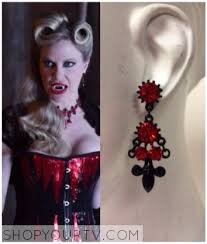I am actress kristin bauer. True Blood Season 7 Episode 10 Pam S Red And Black Earrings Shop Your Tv