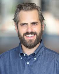 Curtis Condon's Instagram, Twitter & Facebook