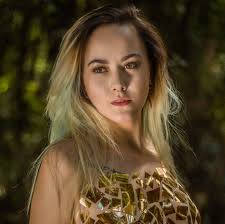 Humorous Easter Family Photo Discussion