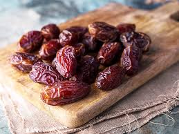 Some believes it to be a marker of when you should first sleep together. When Is The Best Time To Eat Dates