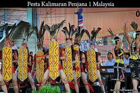 Merupakan tarian tradisi suku kaum murut murut timugon dari daerah tenom. Sambutan Pesta Kalimaran Masyarakat Murut Di Sabah Sentiasa Panas