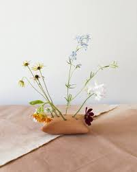 Pillow Talk Ikebana Vase Ikebana Vases Ikebana Ikebana Arrangements