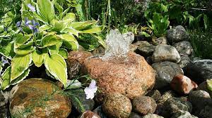 1x aquarium sprudelstein sauerstoffstein 4cm luftstein ausströmer luftausströmer. Einen Springbrunnen Selbst Bauen Ndr De Ratgeber Garten