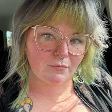 Shannon Ebert (@the_skewed_hue) • Instagram photos and videos