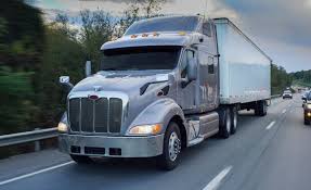 Hdfc credit card is a beginner level credit card best suited for users seeking cashback on fuel. Top 5 Fuel Cards For Trucking For The Most Rewards And Savings Mippin