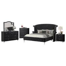 Every new color, a new style has been introduced here. Best Master Furniture Emma Black Crushed Velvet 5 Piece Bedroom Set King
