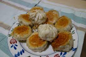pan fried stuffed buns shui jian bao 夜市小吃 高麗菜水煎包 food taiwanese food food stands