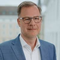 400+ "Naumann" profiles