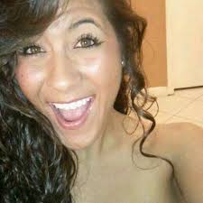 Jennifer Botta's Instagram, Twitter & Facebook