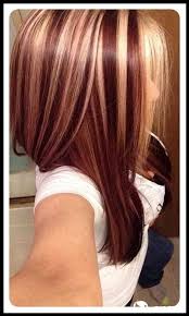 80 Atemberaubende Rote Haare Mit Highlights Die Sie Jetzt Ausprobieren Konnen Long Bob Frisure Hair Color Auburn Hair Styles Red Hair With Blonde Highlights
