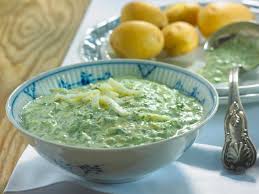 Grune Sosse Rezept Fur Den Frankfurter Klassiker Lecker Grune Sosse Lebensmittel Essen Sossen Rezepte