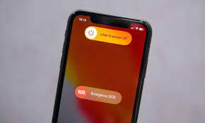 To turn your device back on, press and hold the side button (on the right side of your iphone) until you see the apple logo. How To Turn Off Iphone 11 Iphone 11 Pro And Iphone 11 Pro Max