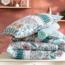 Drap housse 140x200 francoise saget. Linge De Lit Appartement A Stockholm Francoise Saget Parure De Lit Linge De Lit Oreiller Rectangulaire