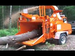 Bandit Model 1590 1590xp 17 Capacity Drum Chipper Our Most Popular Youtube Wood Chipper Big Tractors Modern Agriculture