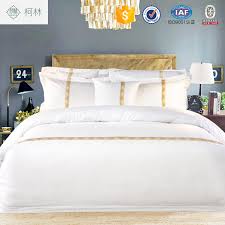 Dai un tocco di stile! Biancheria Da Letto Maibedqi Copriletto Alberghi Corridore Da Letto Bed Runner Biancheria Ualita Tinta Unita Protezione Della Sciarpa Copriletto Copriletto Copriletto Copriletto Letto 1 2 M 50 Cm X 180 Cm Bianco Casa