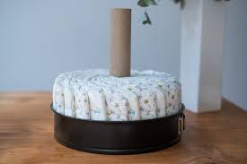 Schone Eukalyptus Lillydoo Windeltorte Einfach Selbst Machen Blog Babyeckchen Mama Blog In 2020 Windeltorte Windeltorte Basteln Baby Geschenke Basteln