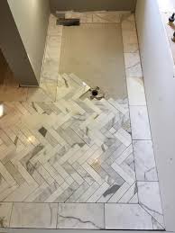Black And Gold Marble Tiles Bathroom Calacatta Calcutta Gold Marble Herringbone 2x8 Polished Bathrooms Remodel Home Remodeling Bathroom Renovations