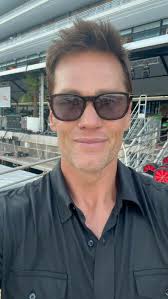 Can I get a heart ❤️ from my lovely fans 🥰