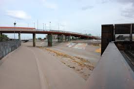 Santa Fe Bridge | wall