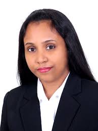 商学部门，电脑部门，人文部门– 汶莱中华中学