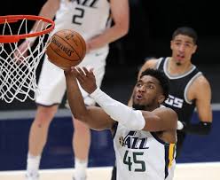 Donovan vernell mitchell jr., son of nicole and donovan mitchell sr., was born in greenwich, connecticut in 1996. Donovan Mitchell Completes Full Practice Will Be Ready For Game 1 Sunday