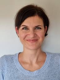 Do you think there is nothing you can do about swollen legs? Think again!  So many people put up with feet and legs that swell up during the day  without realising that