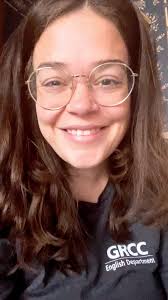 Question of the day: what classics resonate with you? And why? 📚📚