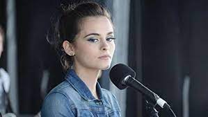 Julien bodard, philippe jore, bernard pruvost, alane delhaye, . Kindkind Film Trailer Kritik