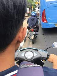 Arus lebih ini mengakibatkan peningkatan torsi yang sangat besar. 32 Memories Ideas In 2021 Memories Tumblr Boys Fake Photo